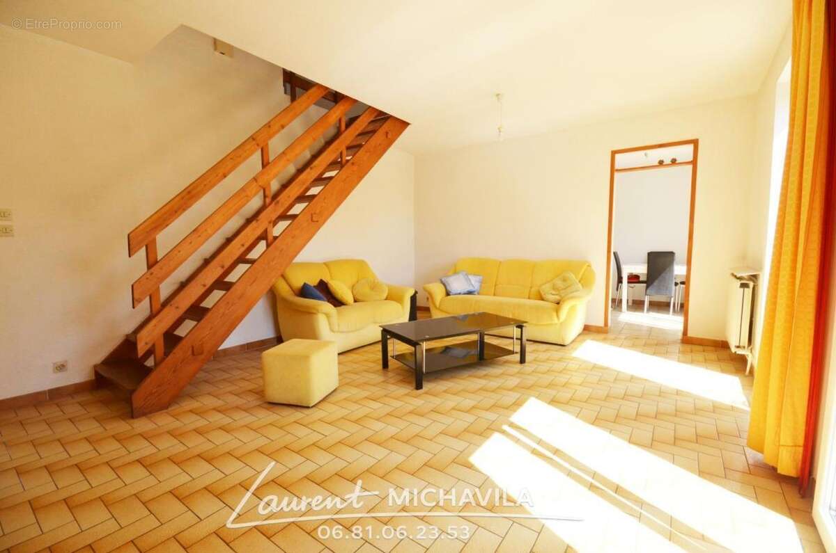 BÉZIERS – Quartier La Crouzette – Maison 7 pièces 113 m² + Studio indépendant - Honoraires réduits - photo 2