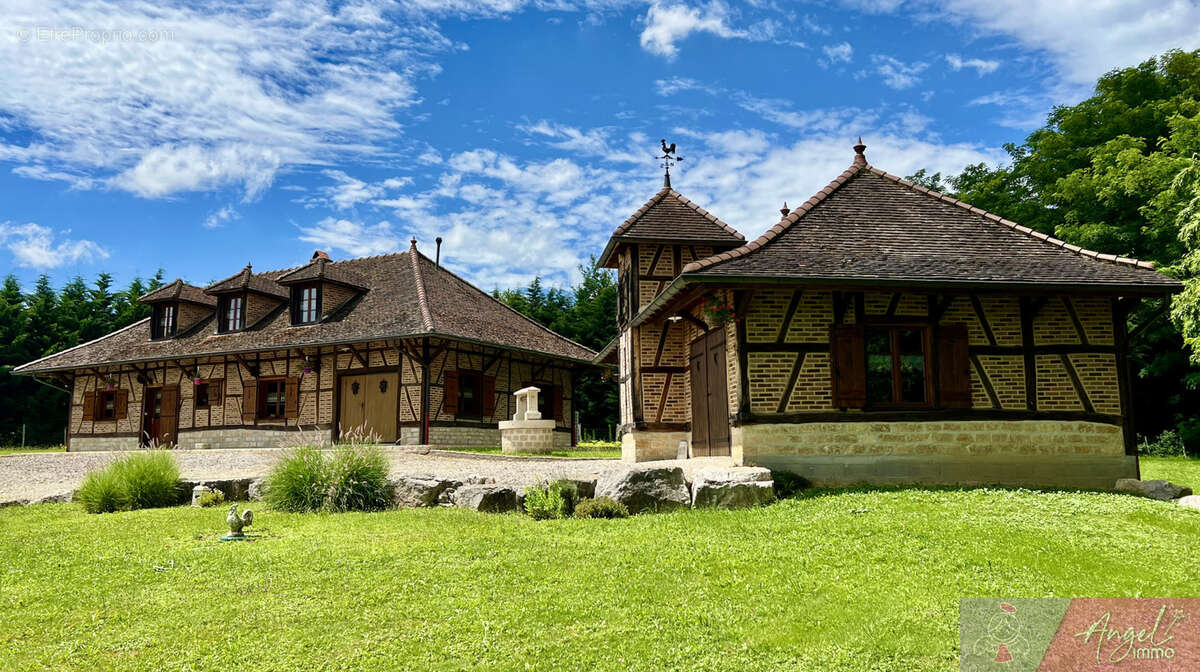 Maison à SAINT-GERMAIN-DU-BOIS