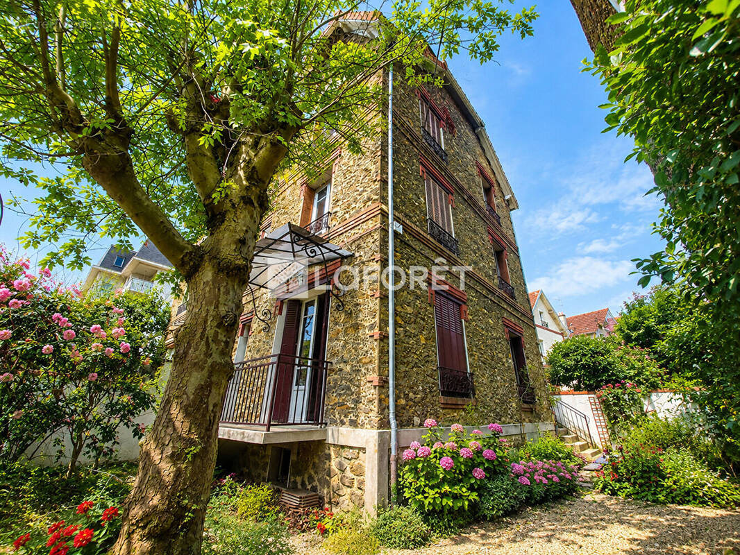 Maison à LE RAINCY