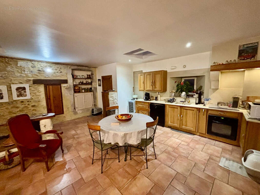 Appartement à MONTELIMAR