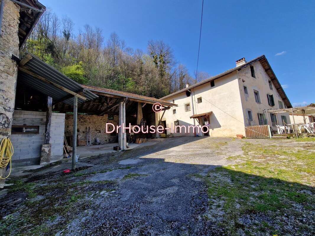 Maison à ORIOL-EN-ROYANS