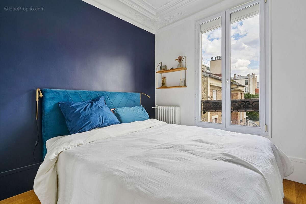 Appartement à LEVALLOIS-PERRET