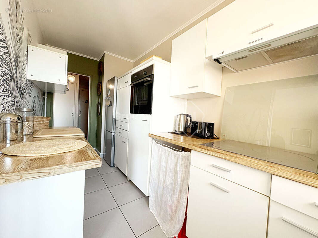 Appartement à SALON-DE-PROVENCE
