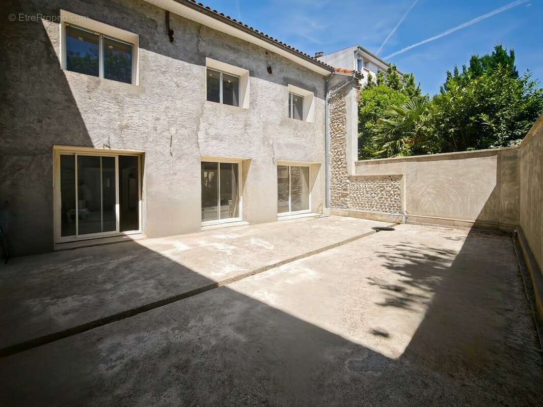 Maison à vendre 7 pièces TARBES (65) - photo 3