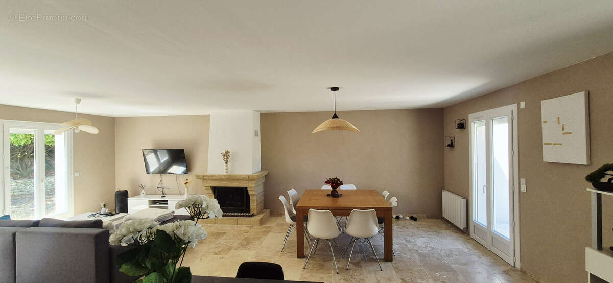 Maison à QUISSAC