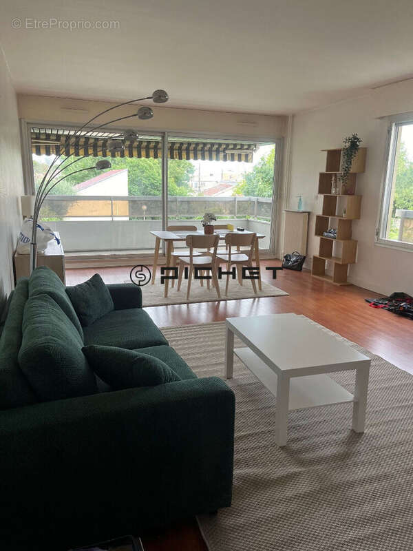 Appartement à LE BOUSCAT