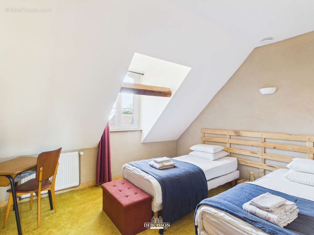 Maison à REBREUVIETTE