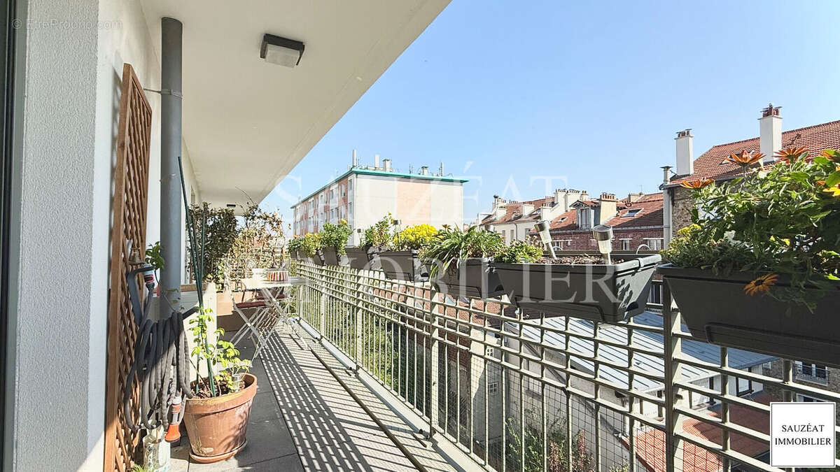 Appartement à MONTROUGE