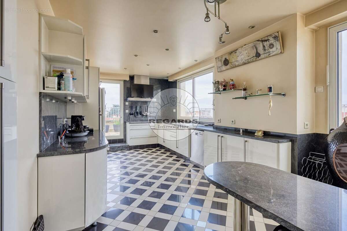 Appartement à VILLEMOMBLE