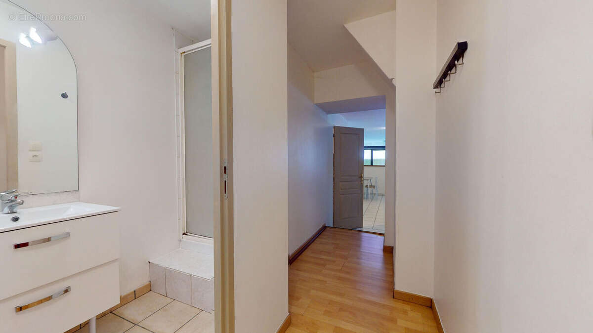 Appartement à MOULINS