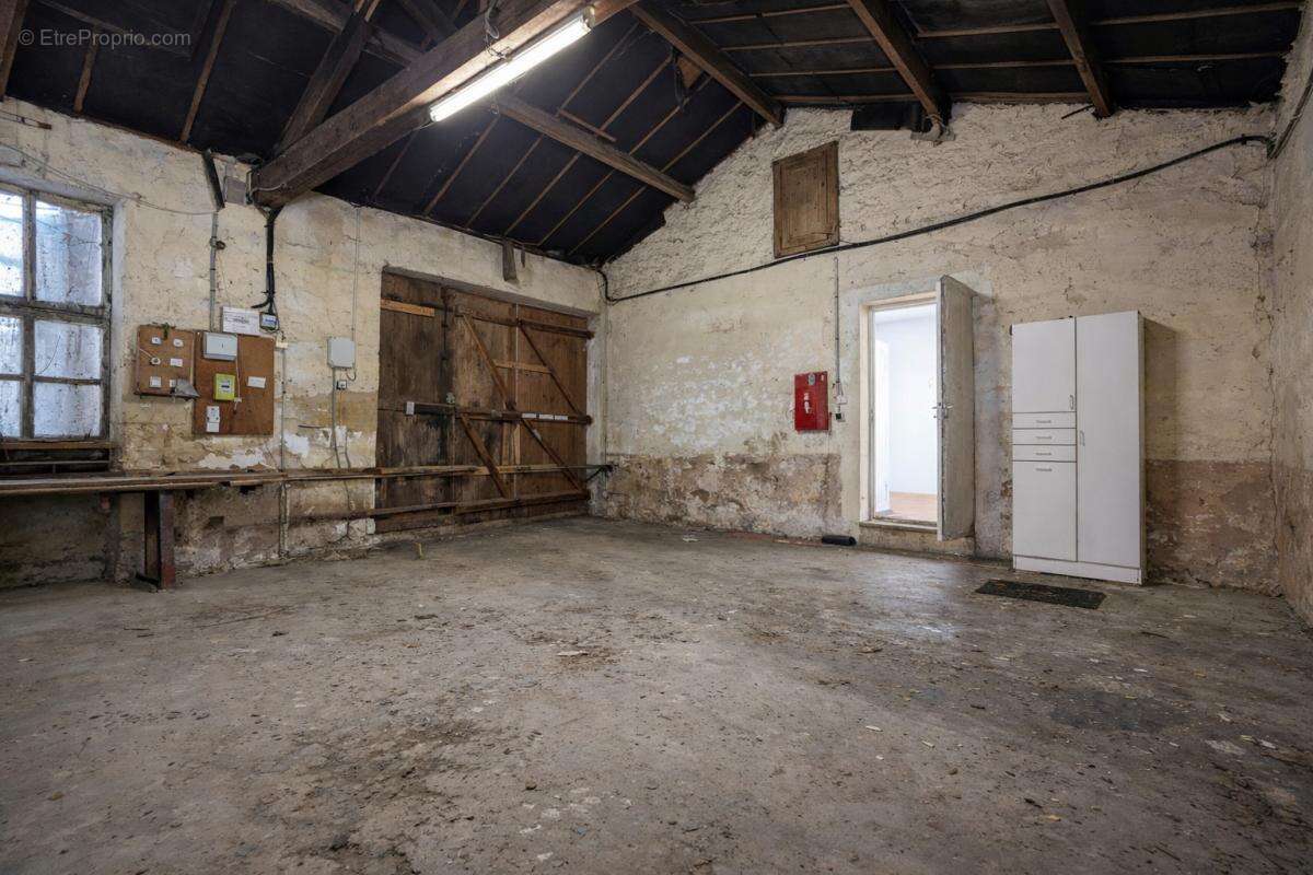 Maison à VERDELAIS