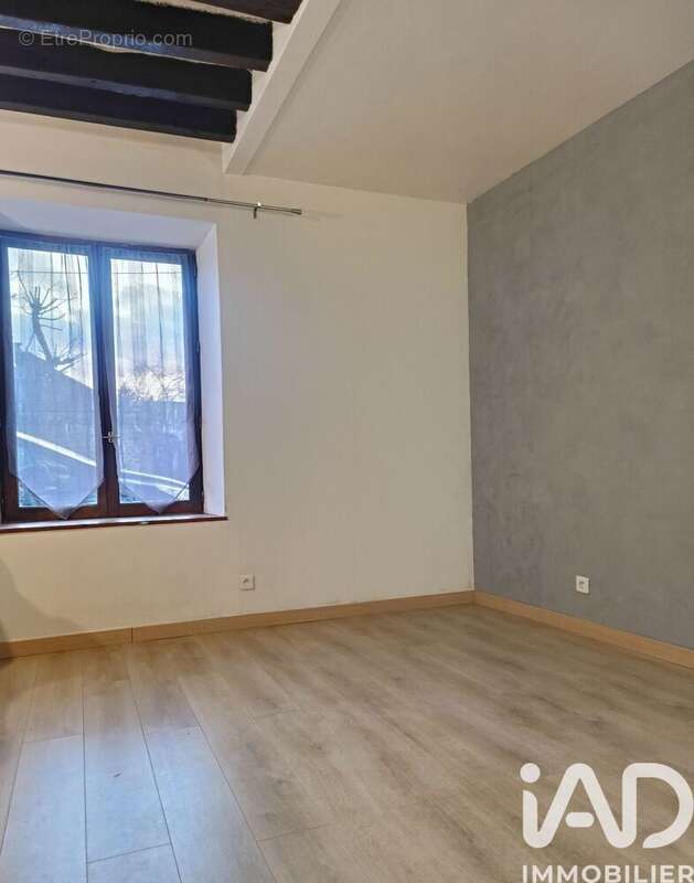 Photo 6 - Appartement à LES ESSARTS-LE-ROI