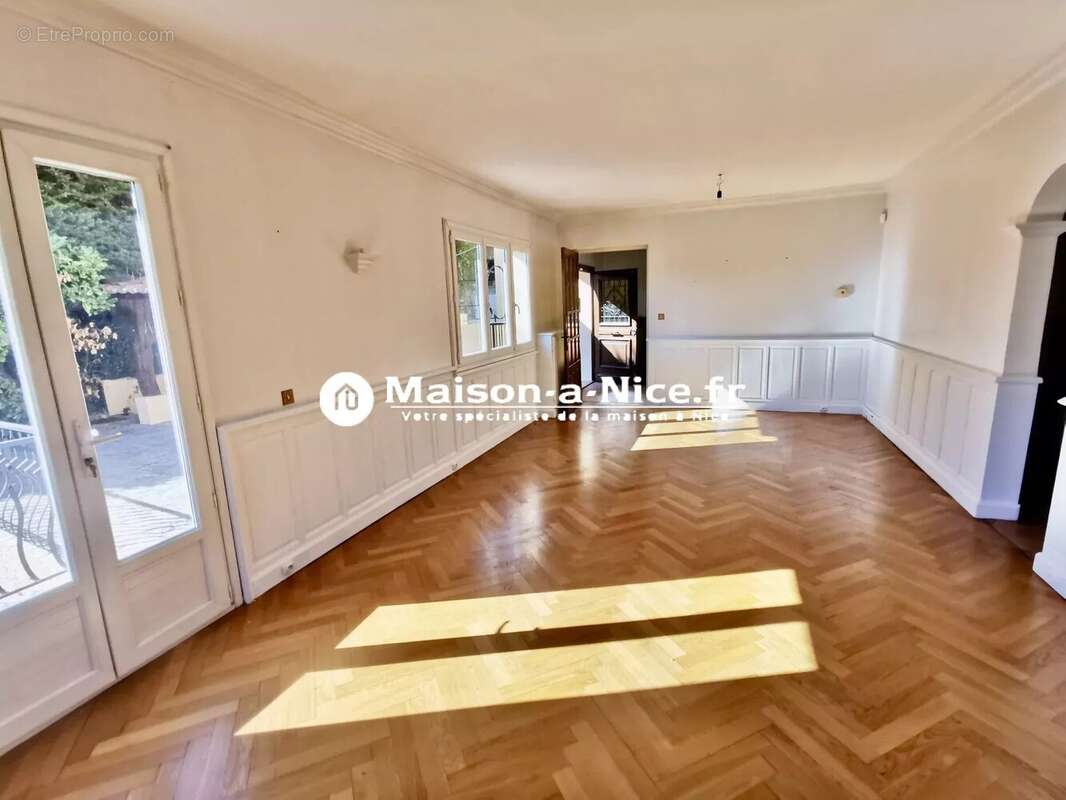Maison à FALICON