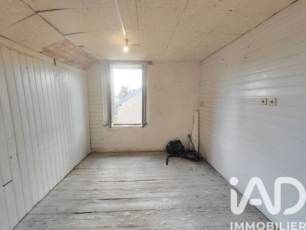 Photo 8 - Maison à SAINT-ELOY-LES-MINES