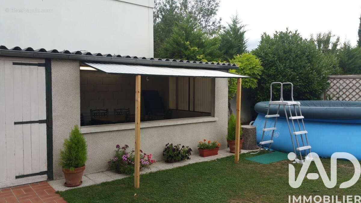 Photo 3 - Maison à SARTROUVILLE