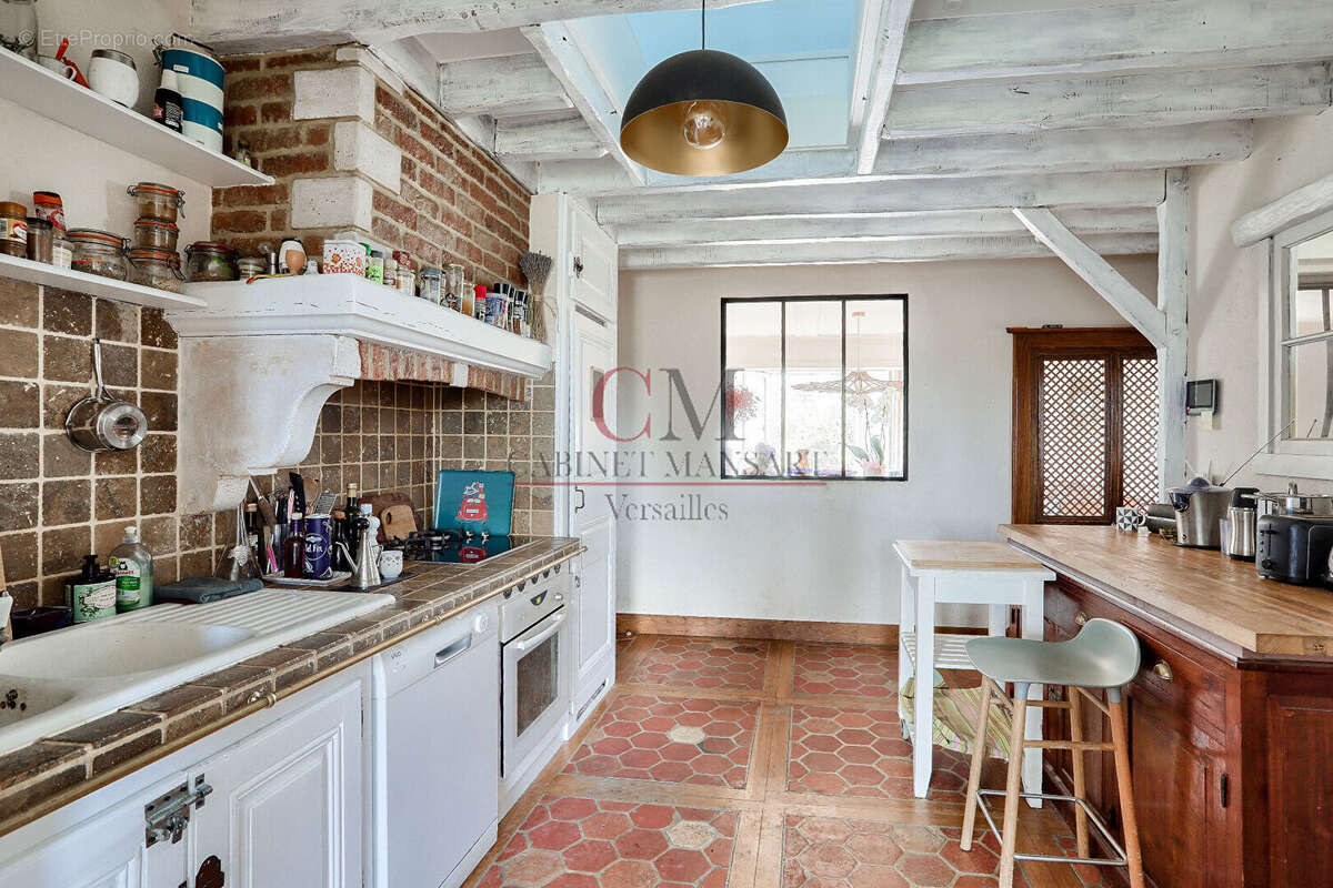 Maison à LES ESSARTS-LE-ROI