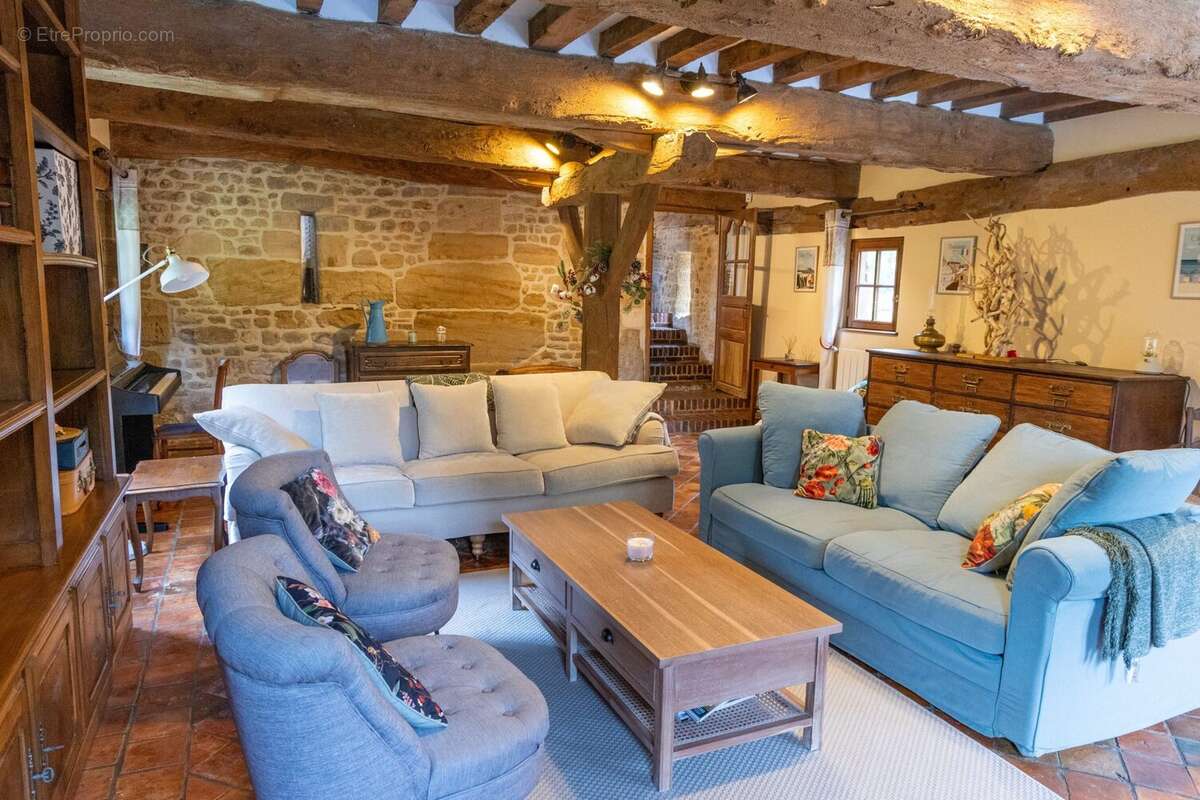 salon - Maison à BEUVRON-EN-AUGE