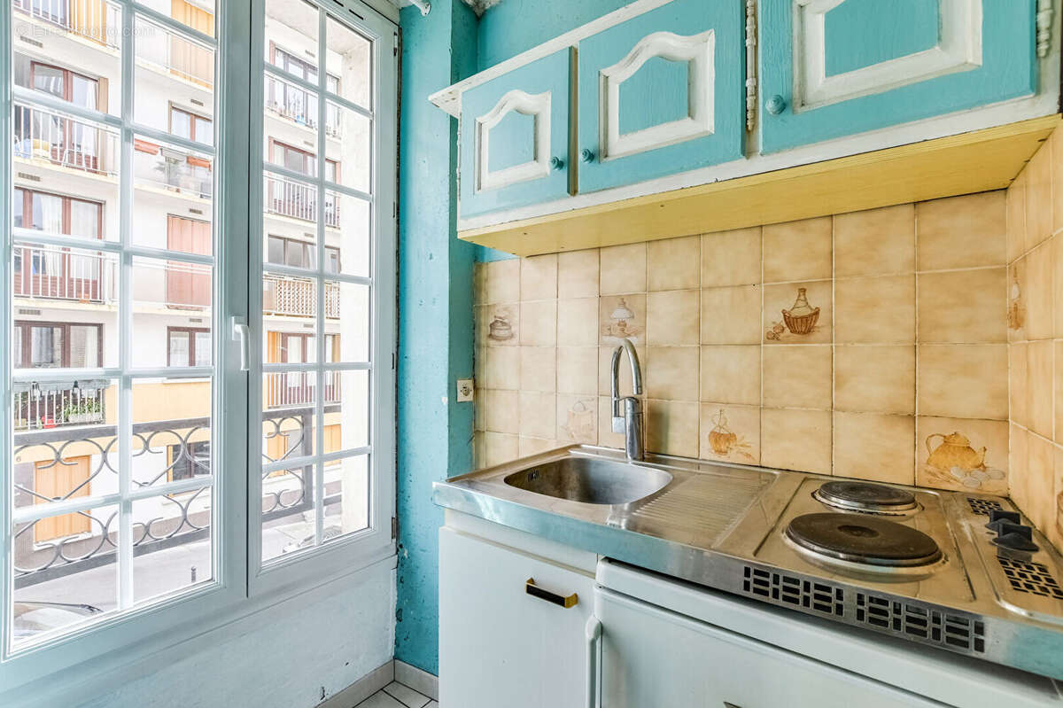 Appartement à PARIS-19E