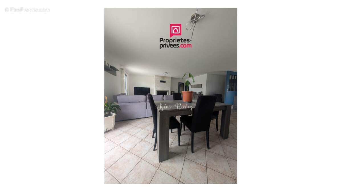 Maison à CHAMPIGNY-LE-SEC