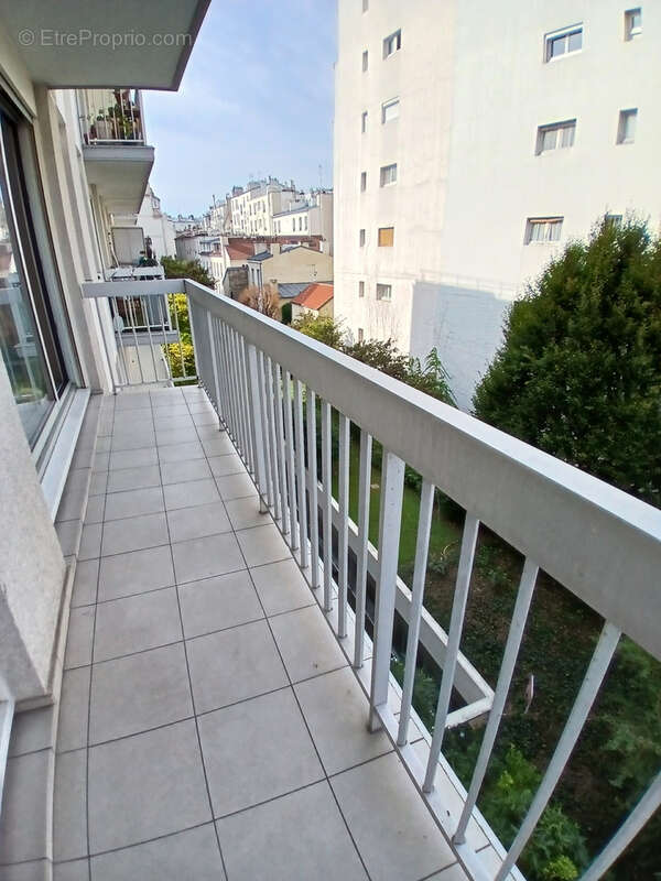 Appartement à PARIS-12E