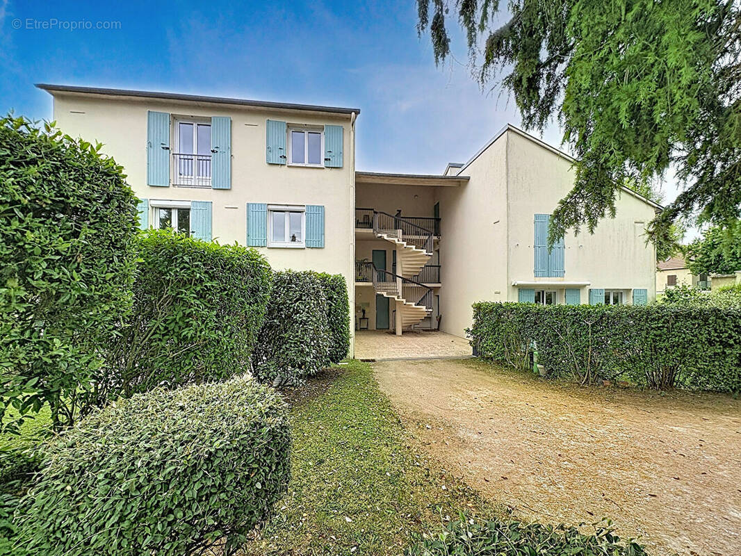Appartement à LE COUDRAY