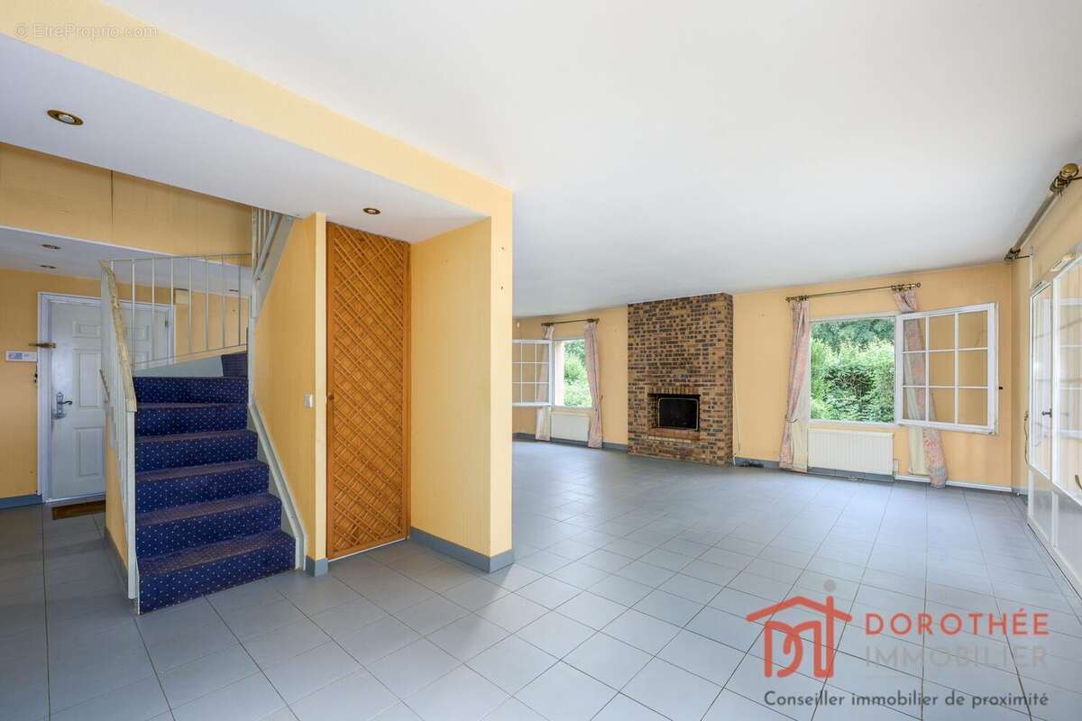 Maison à MAROLLES-EN-BRIE