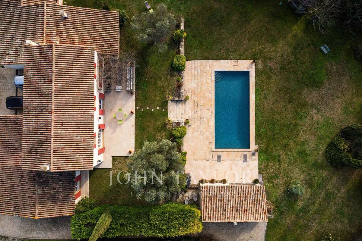 Maison à AIX-EN-PROVENCE
