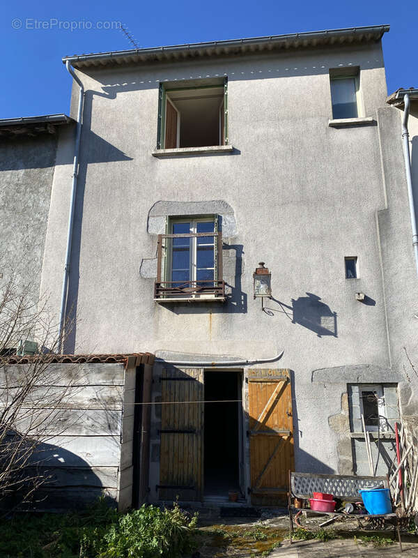 Maison à LE DORAT