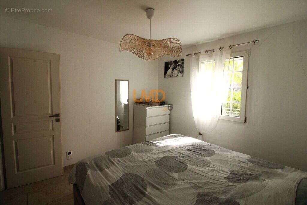 Maison à ALLEGRE-LES-FUMADES