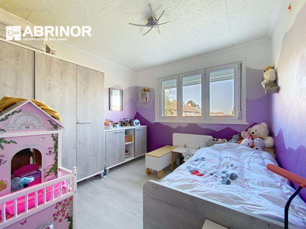 Maison à FACHES-THUMESNIL