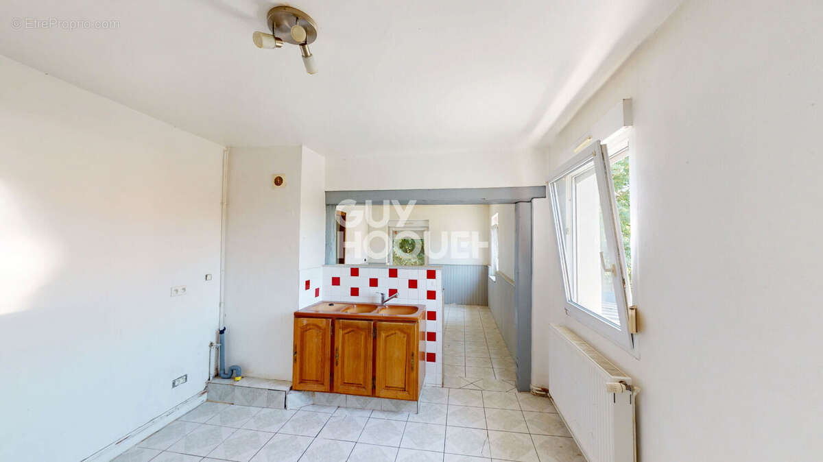 Ensemble immobilier - Burnhaupt Le Haut 225 m2 - Restaurant + Appartement T5 - photo 10