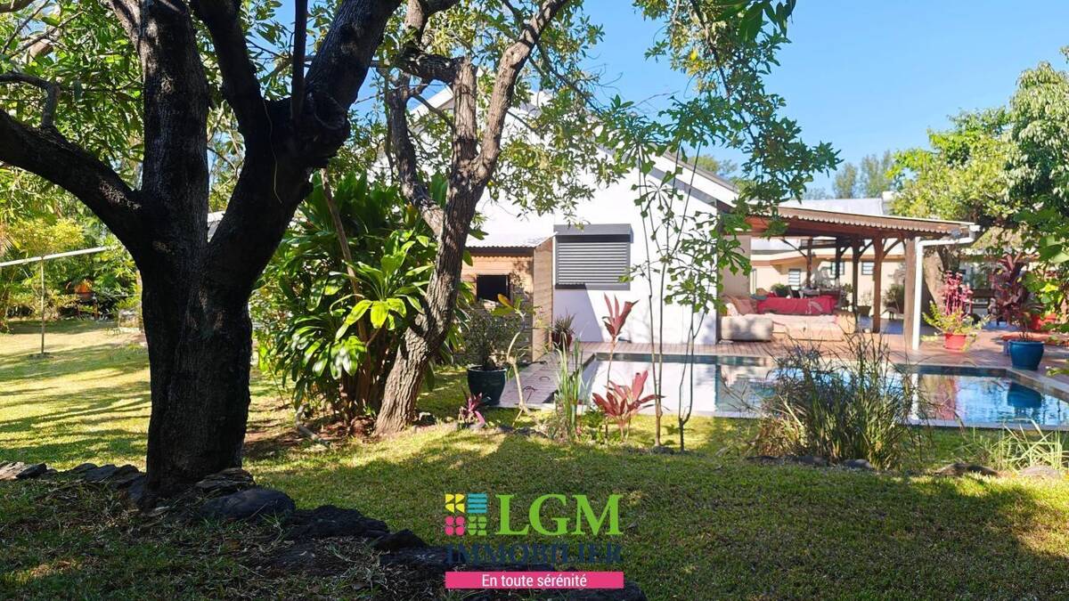 Maison à LA PLAINE-DES-PALMISTES