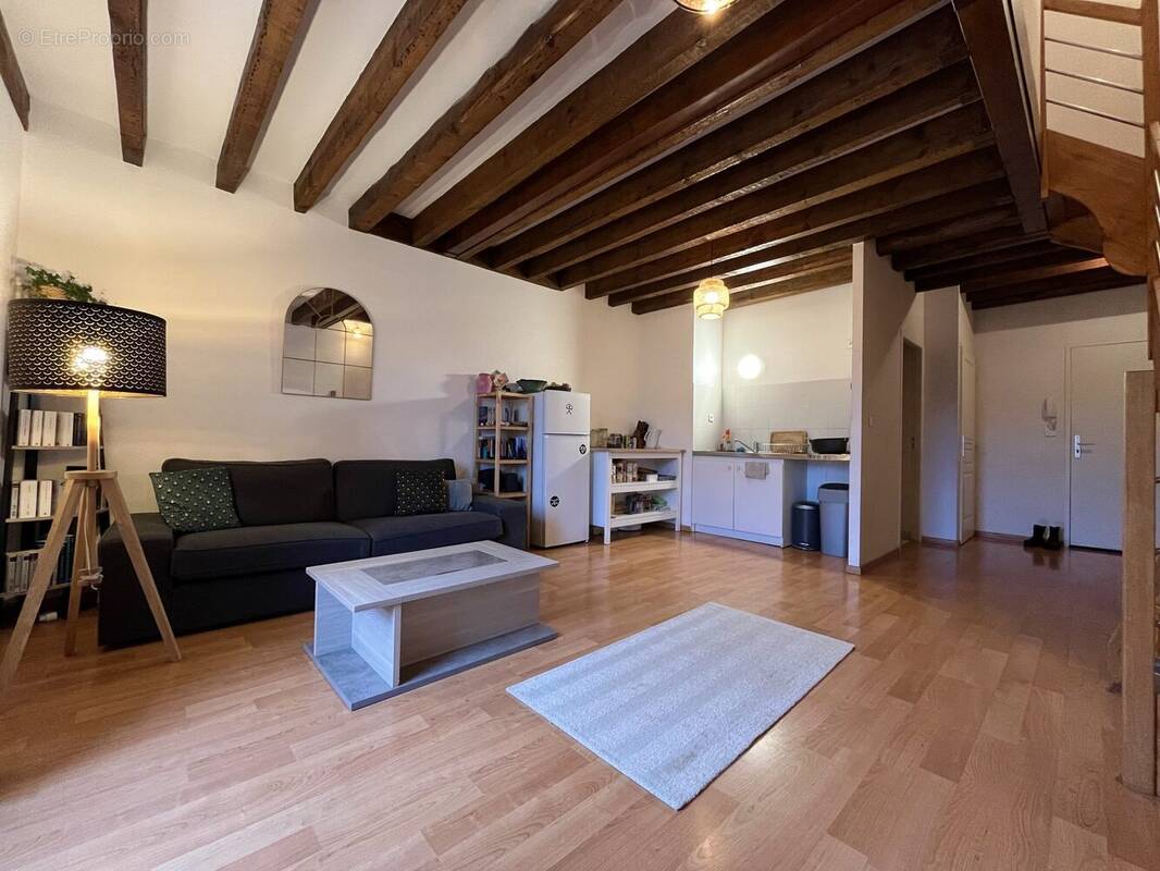 Appartement à VELARS-SUR-OUCHE