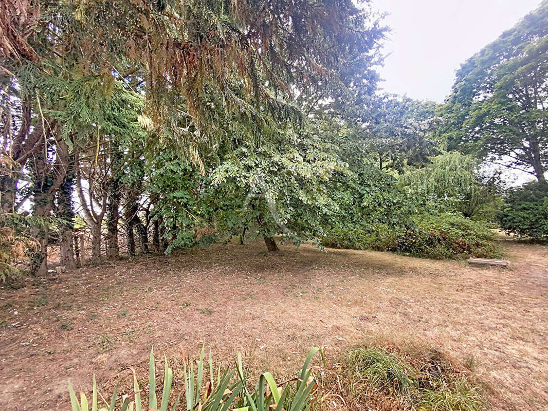 Maison à LA MEMBROLLE-SUR-LONGUENEE