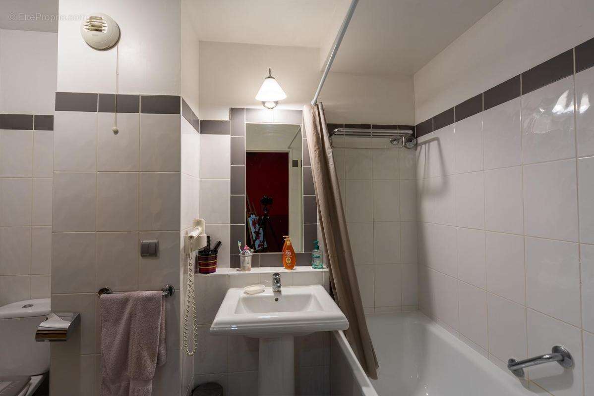 Vente appartement t3 + parking a le cannet - photo 7