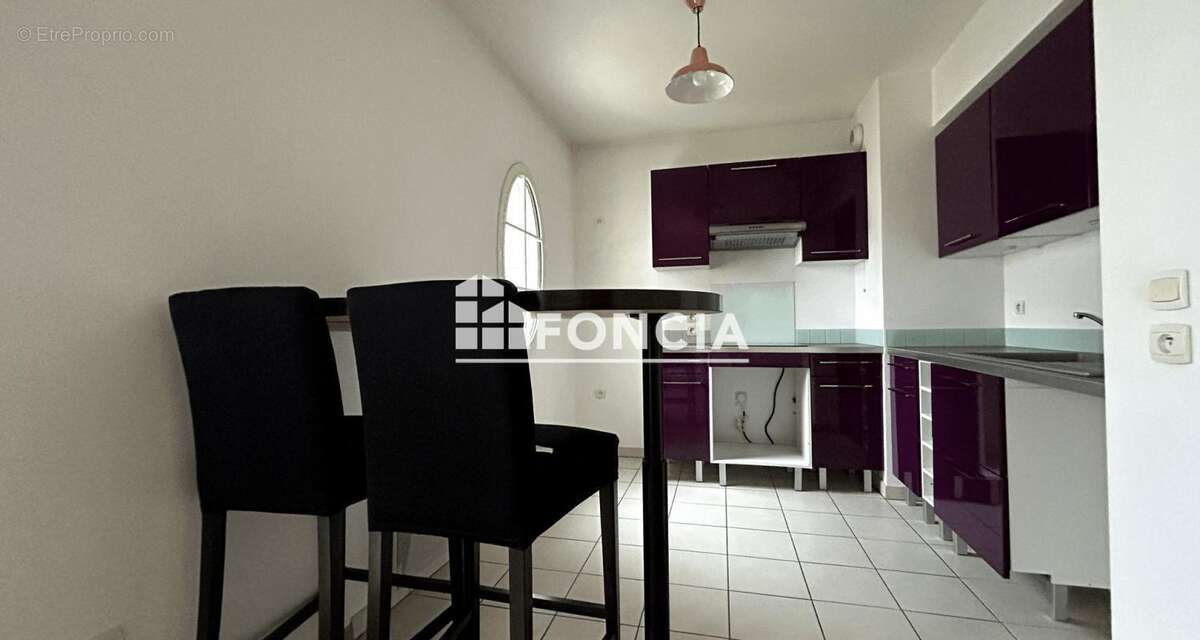 Appartement à MAGNY-LE-HONGRE