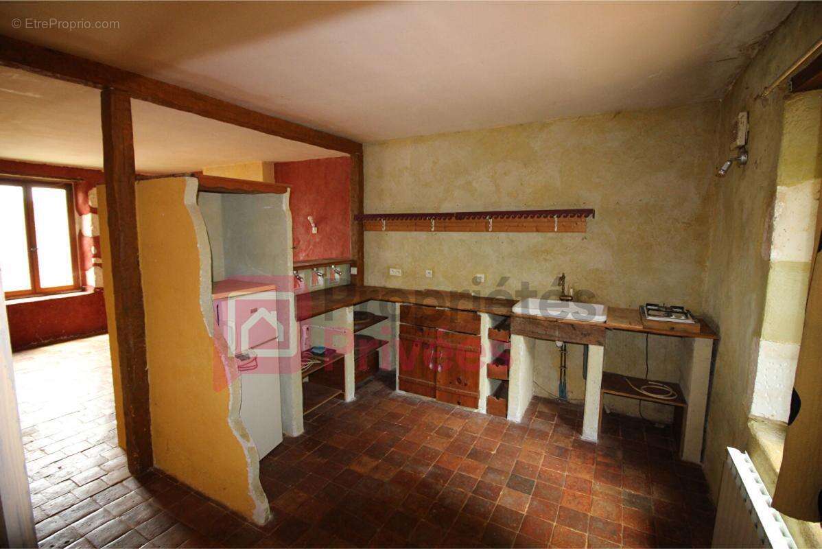 Maison Sens Beaujeu 6 pièce(s) 155 m2 - photo 13