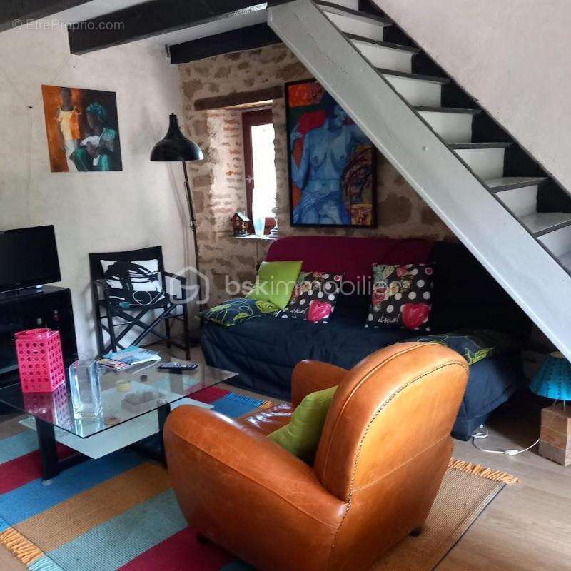 Maison à MAINSAT