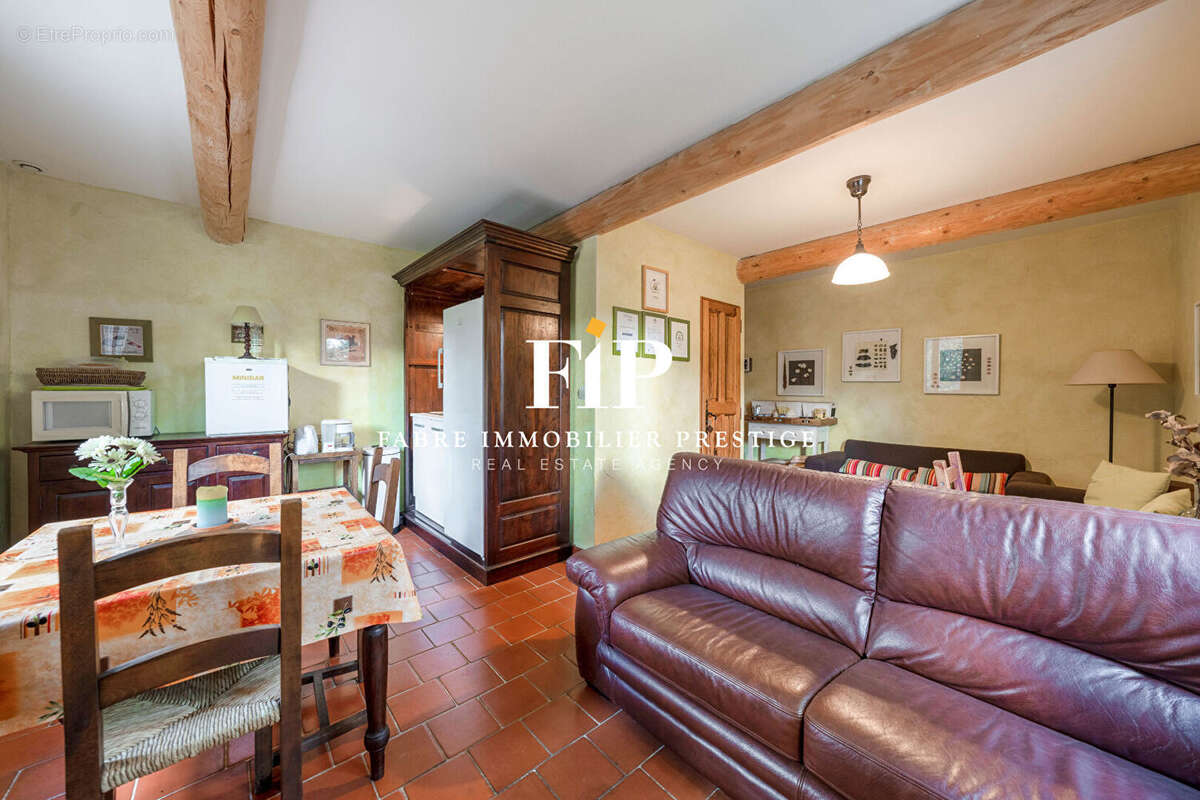 Maison à SAINT-MAXIMIN-LA-SAINTE-BAUME