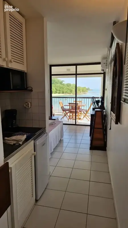 Superbe studio vue mer premiere ligne plage a pied à le gosier (971) - photo 11