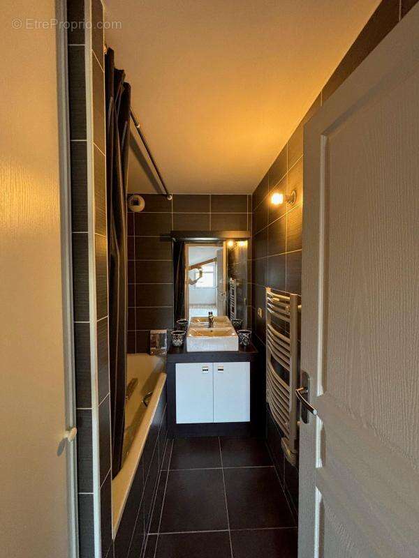 Appartement à vendre – T2 avec terrasse – Quartier des Carmes - photo 4