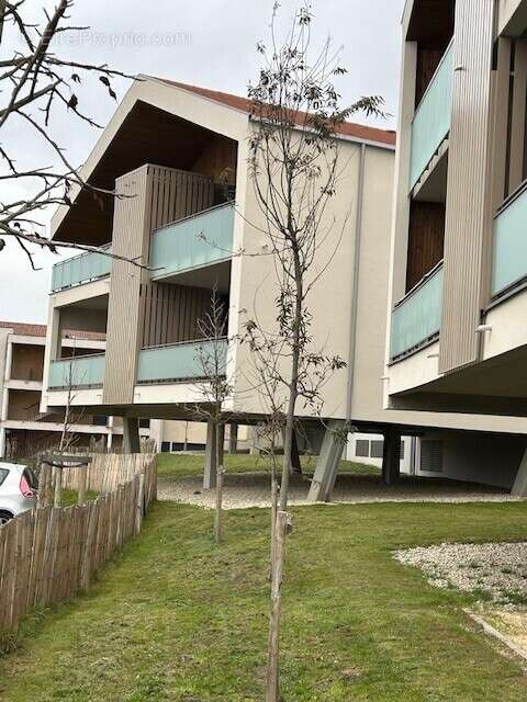 Appartement à LUZINAY