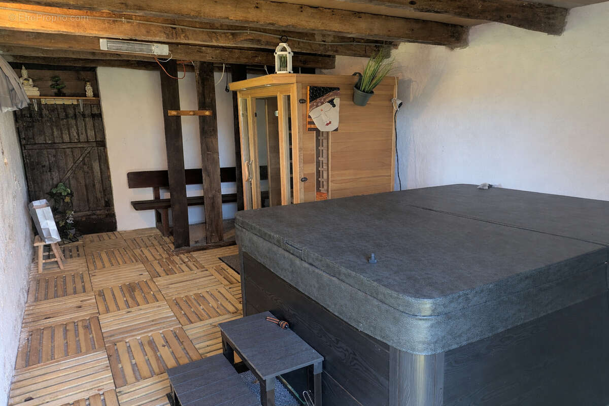 Maison à CHAMPILLET