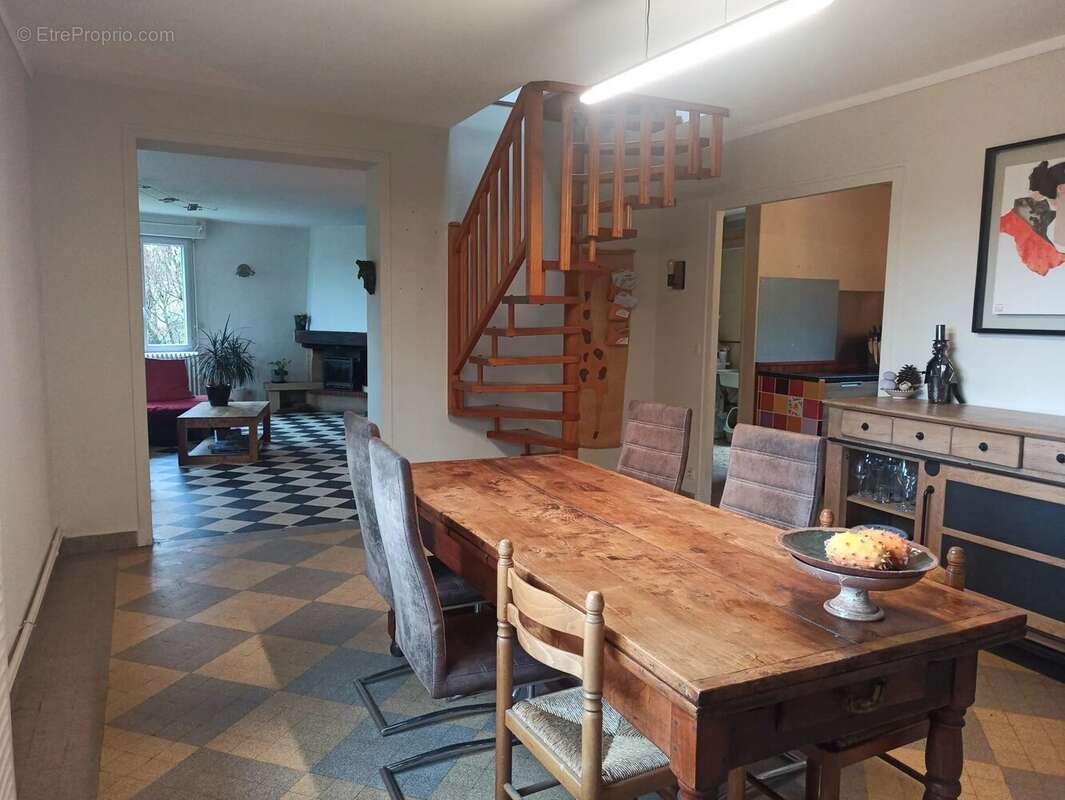 Maison à PLOUER-SUR-RANCE