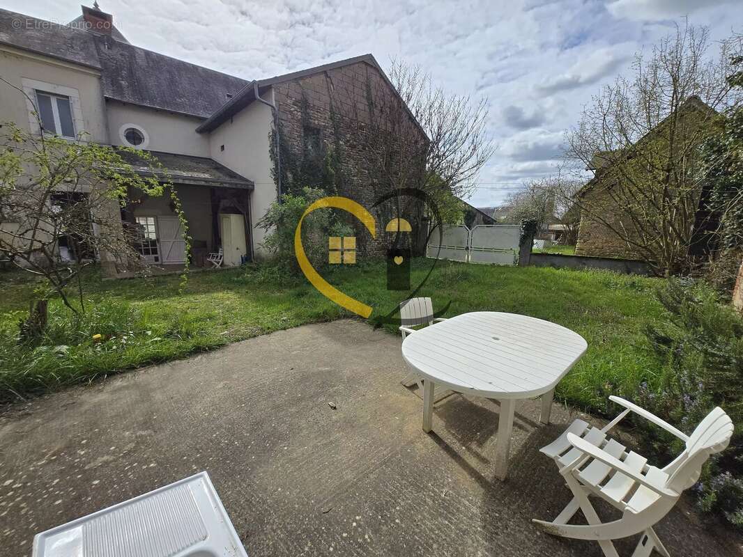 Maison à MOROGUES