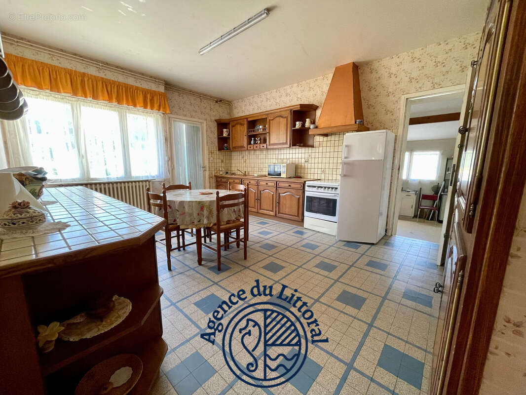 Maison à MESCHERS-SUR-GIRONDE