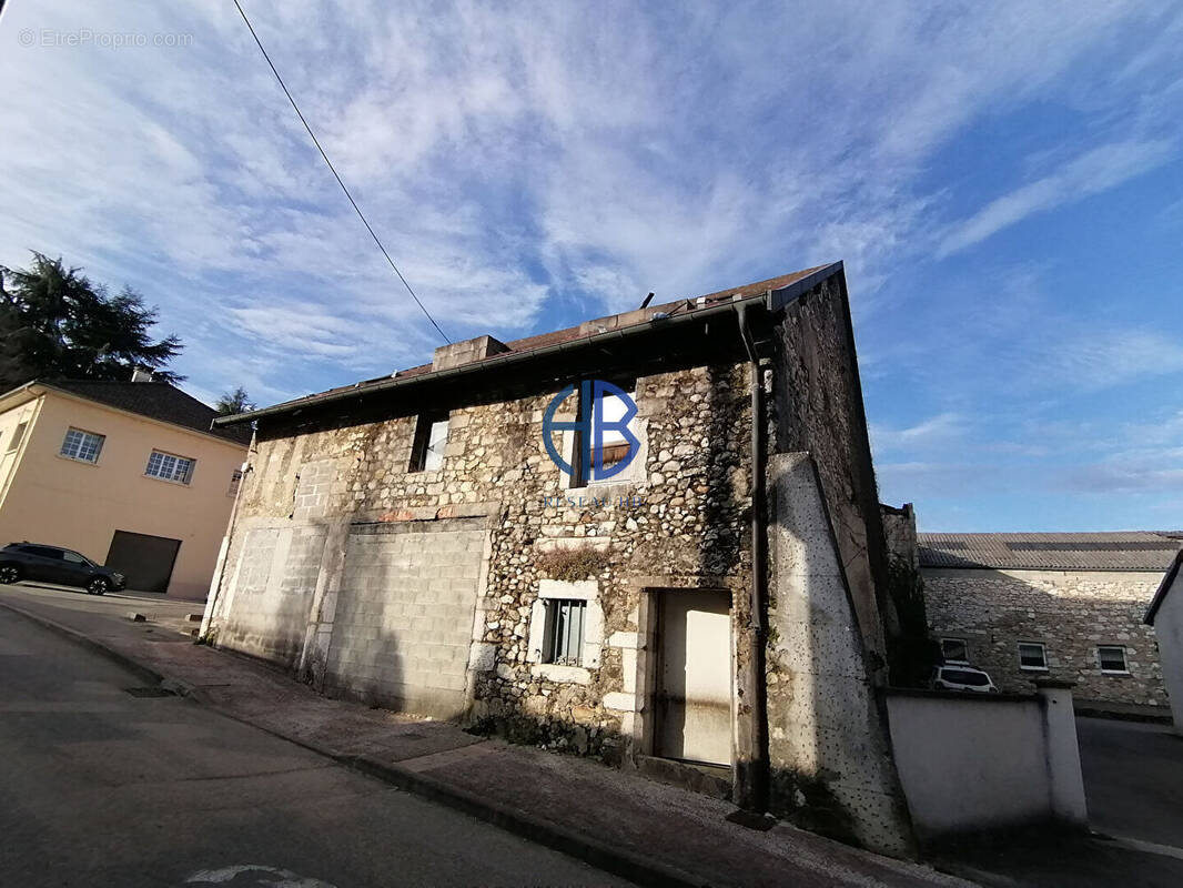 Appartement à BELLEY