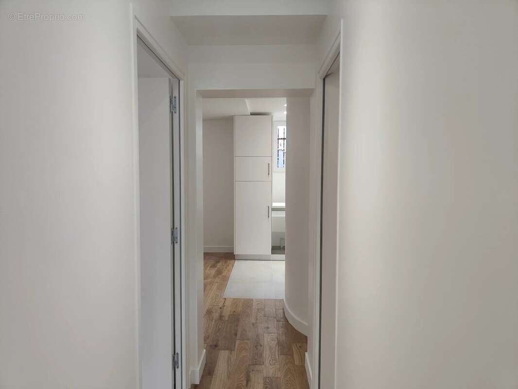 Appartement à PARIS-20E