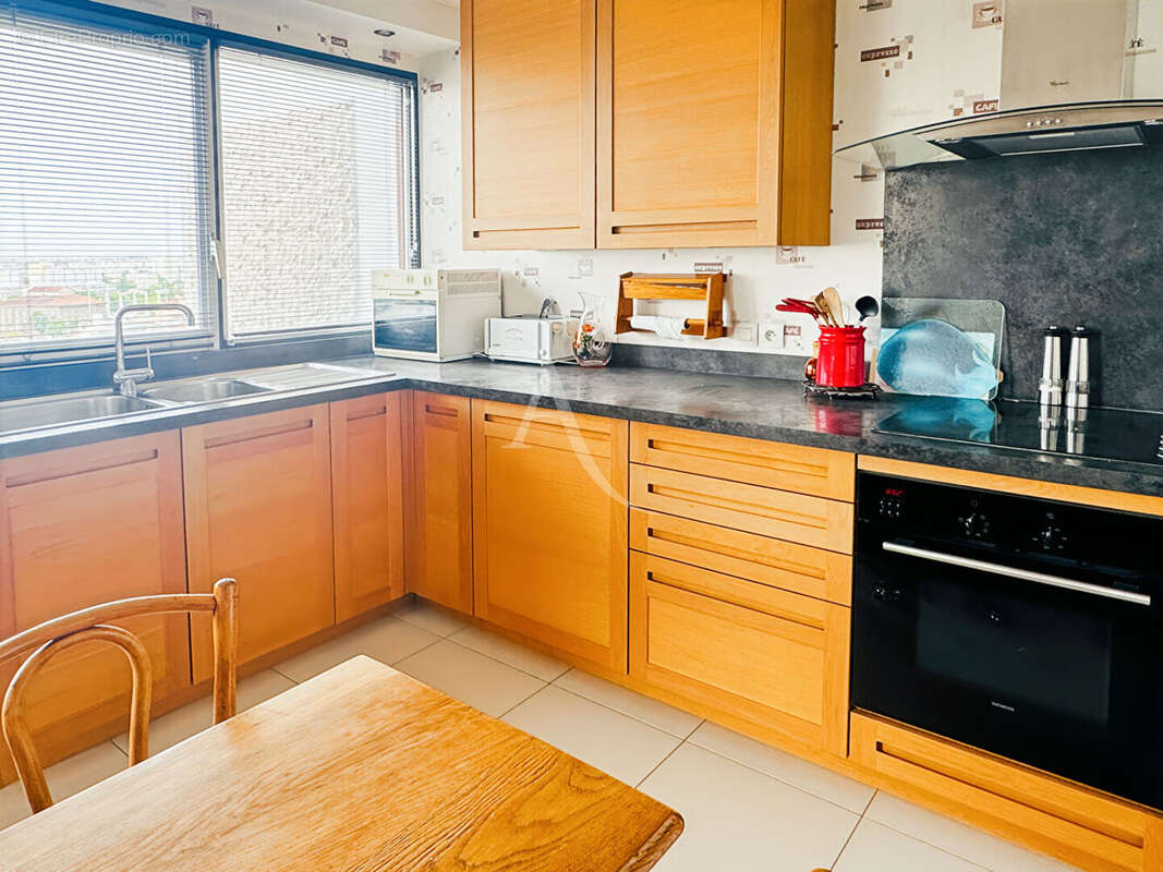 Appartement à MAISONS-ALFORT