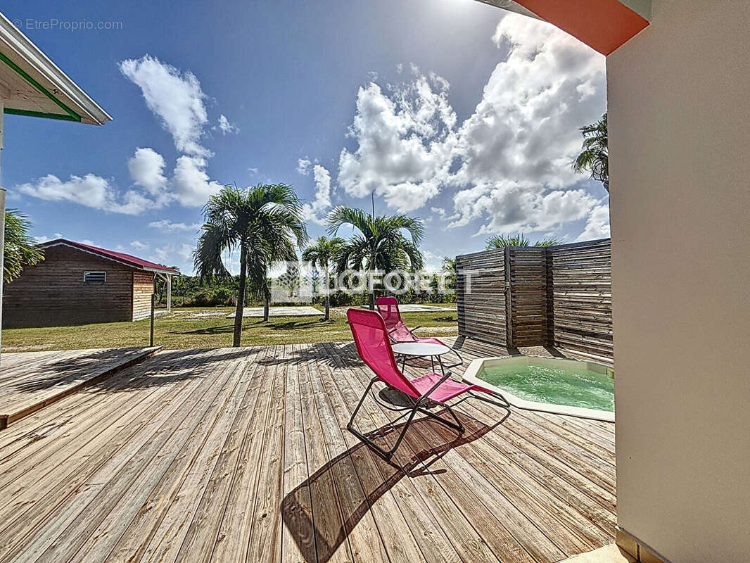 Maison à SAINT-FRANCOIS